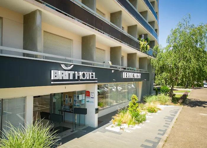Brit Hotel Le Parc Vichy