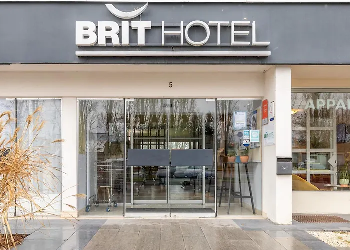 Brit Hotel Le Parc Vichy